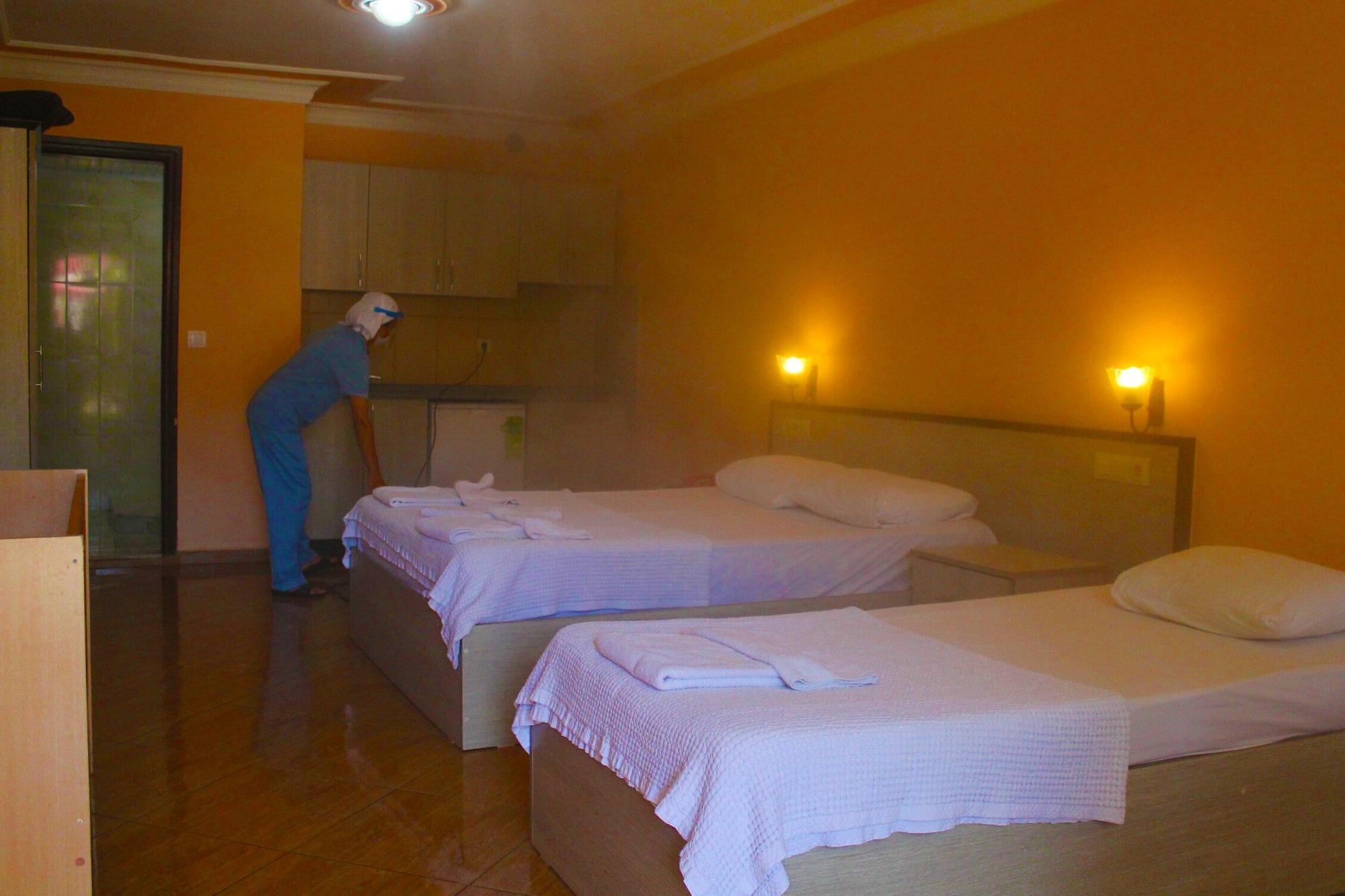 Carmina Hotel 厄吕代尼兹 外观 照片